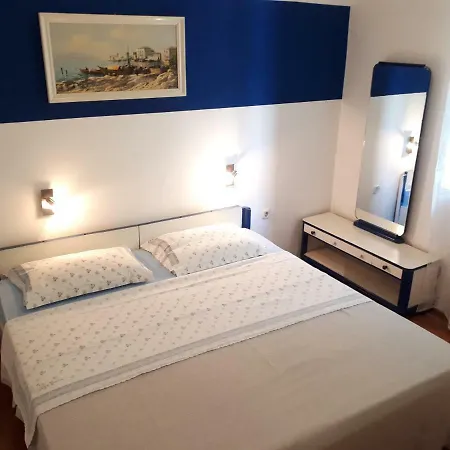 Matas Apartment Petrcane