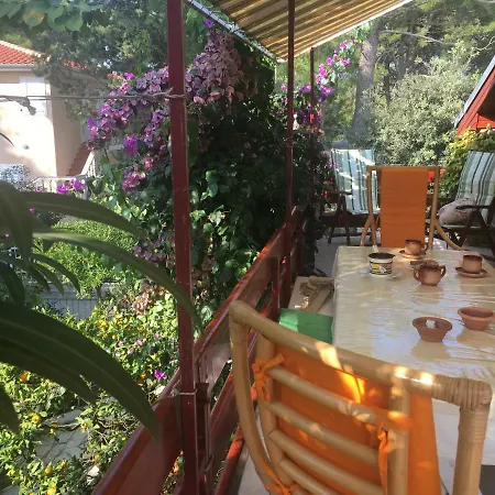 Matas Apartman Petrcane